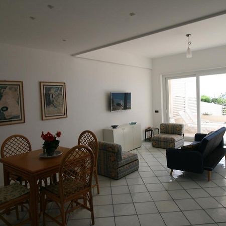 Villa Laura - Sul Mare Pizzo Kültér fotó
