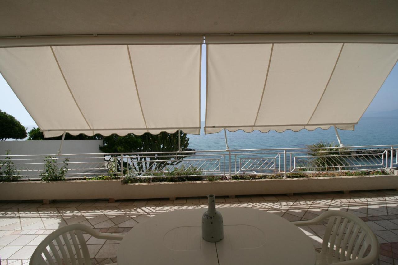 Villa Laura - Sul Mare Pizzo Kültér fotó