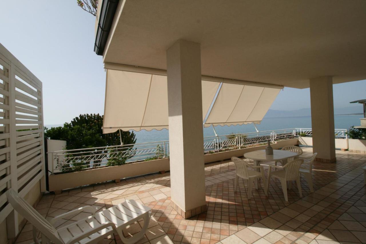 Villa Laura - Sul Mare Pizzo Kültér fotó
