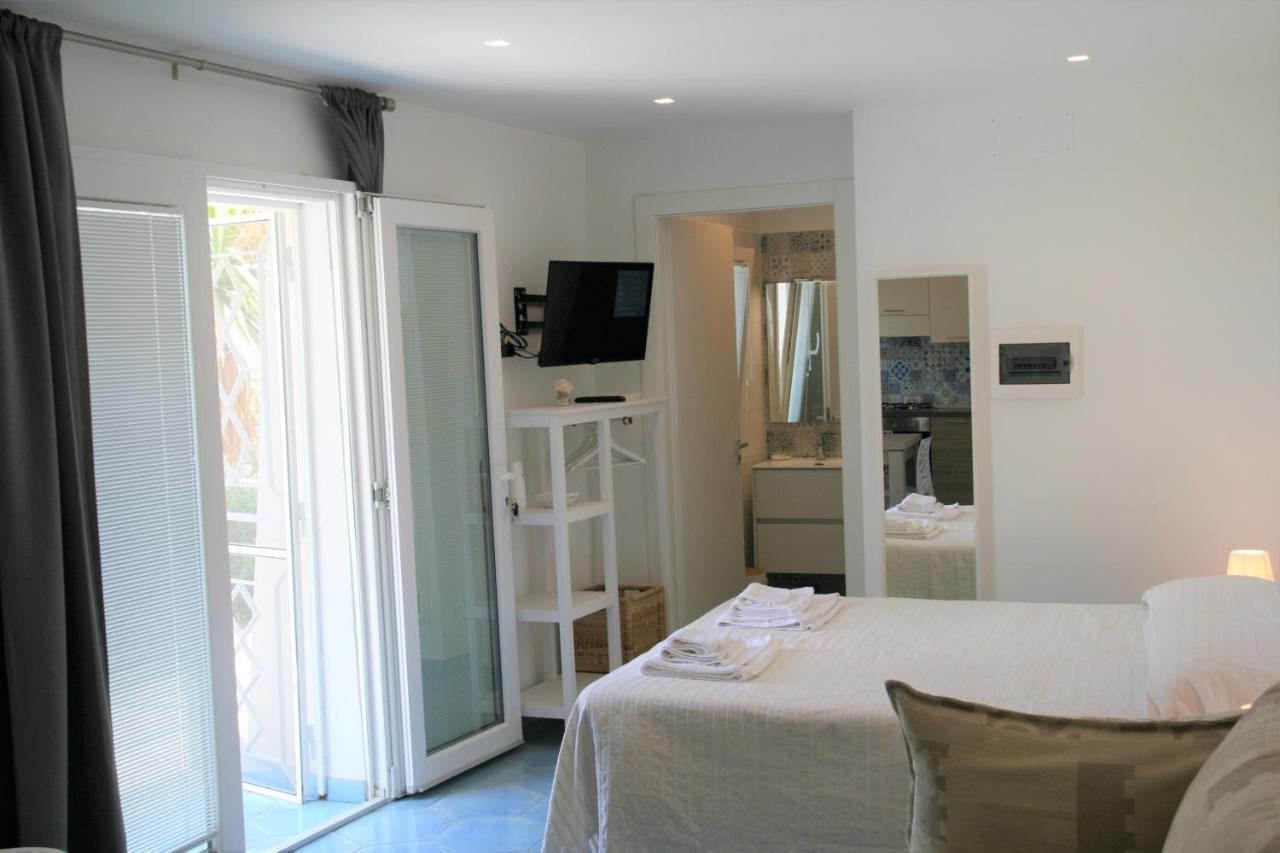 Villa Laura - Sul Mare Pizzo Kültér fotó