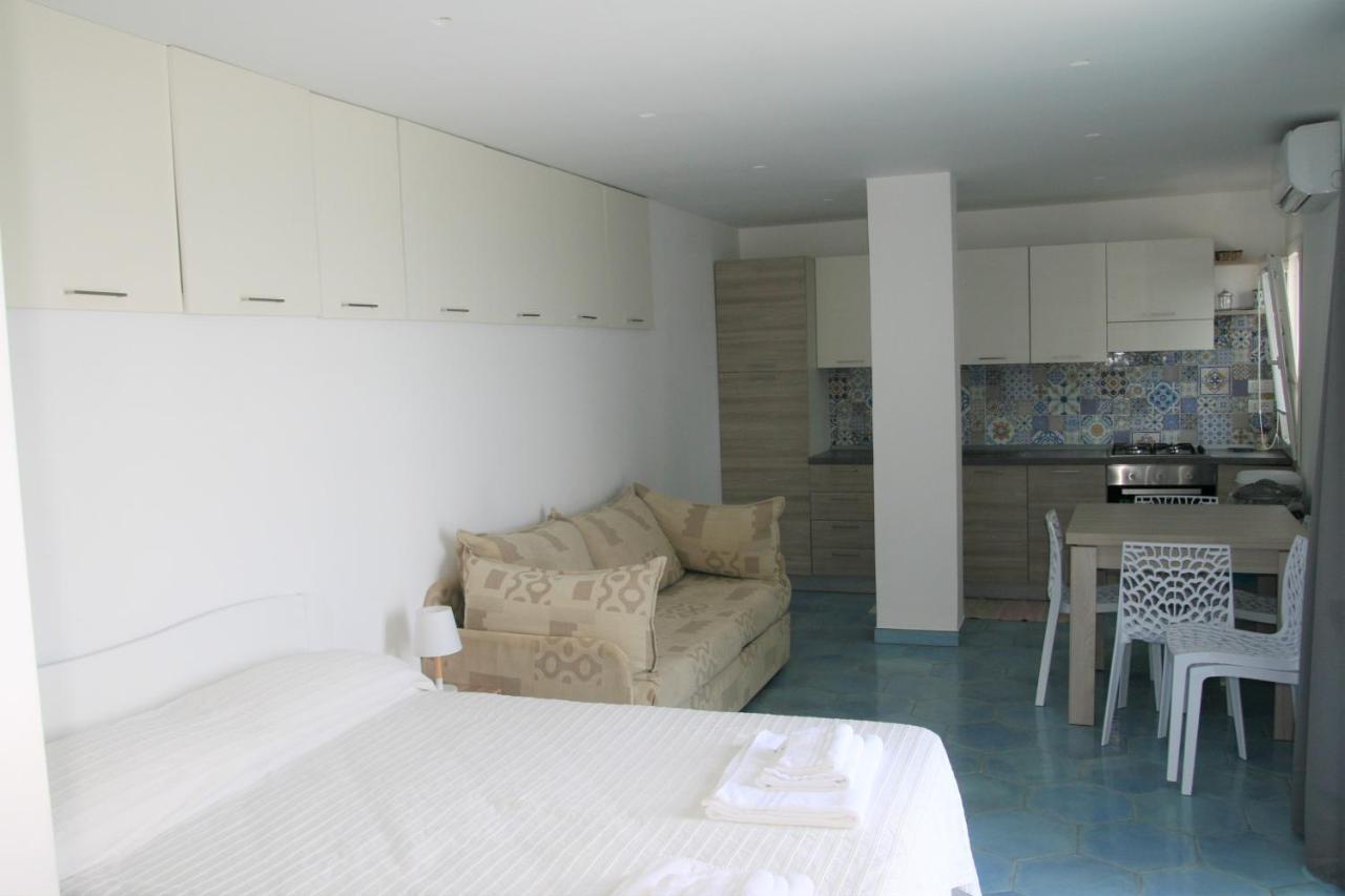 Villa Laura - Sul Mare Pizzo Kültér fotó