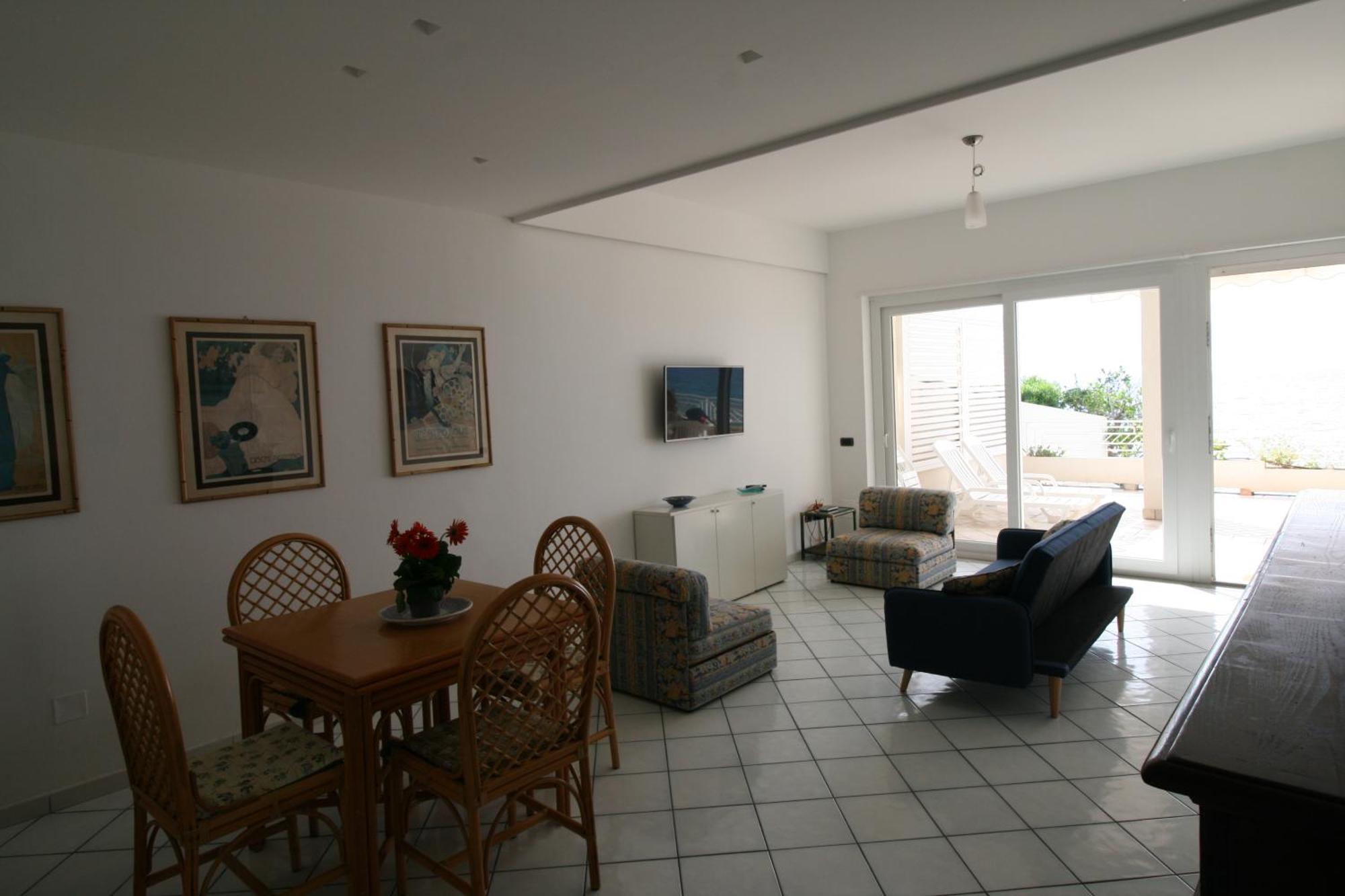 Villa Laura - Sul Mare Pizzo Kültér fotó