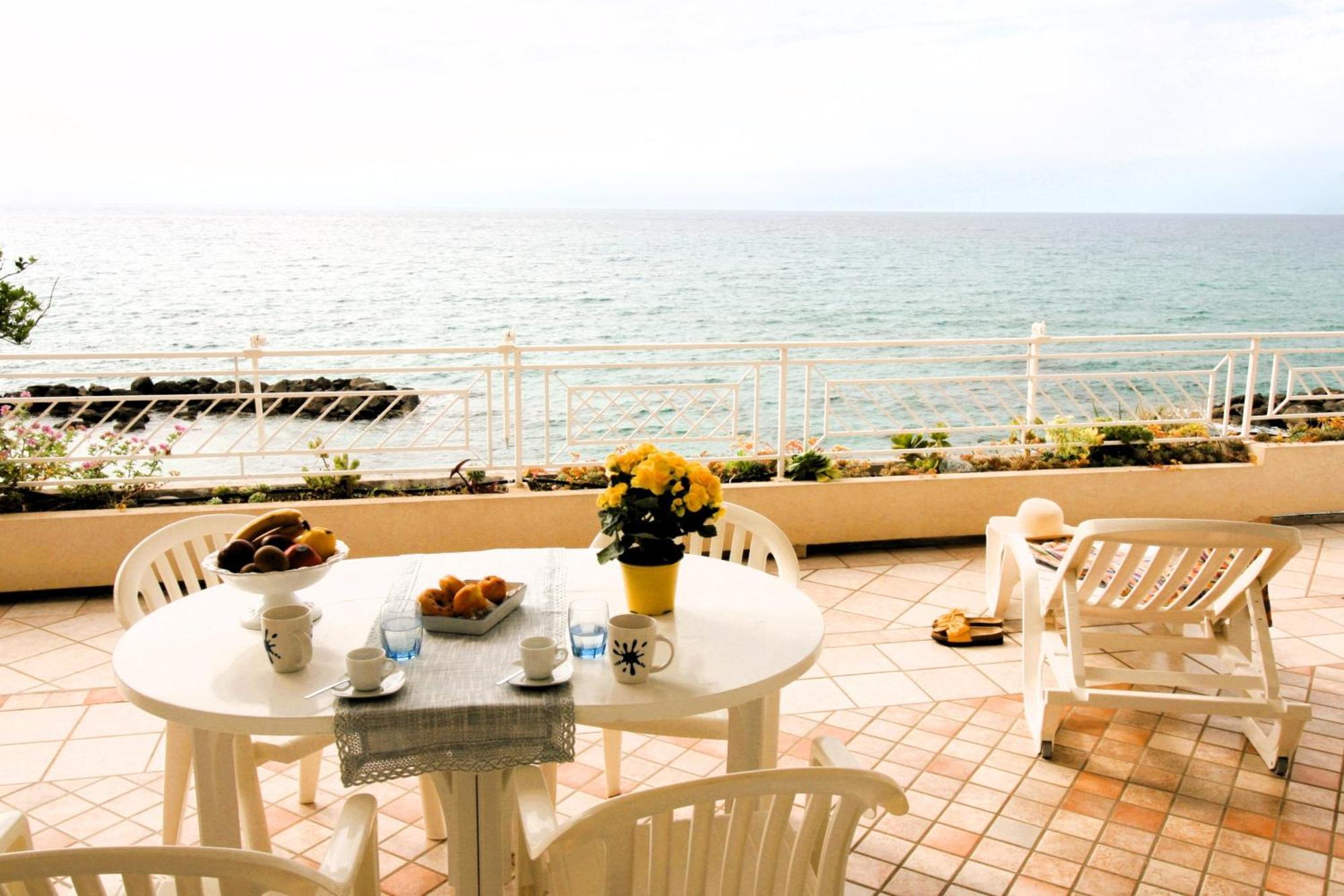 Villa Laura - Sul Mare Pizzo Kültér fotó