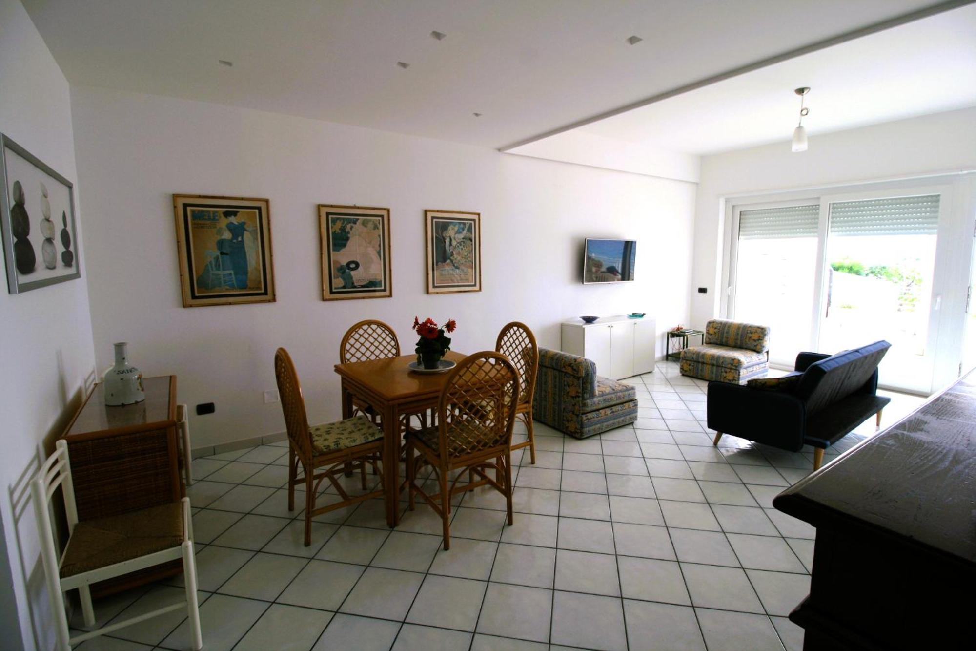 Villa Laura - Sul Mare Pizzo Kültér fotó
