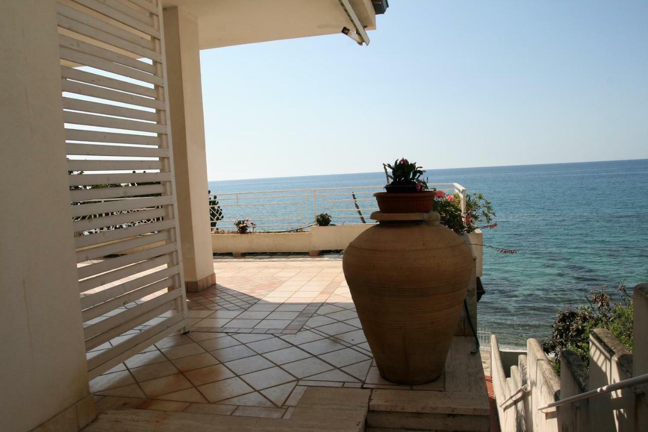 Villa Laura - Sul Mare Pizzo Kültér fotó