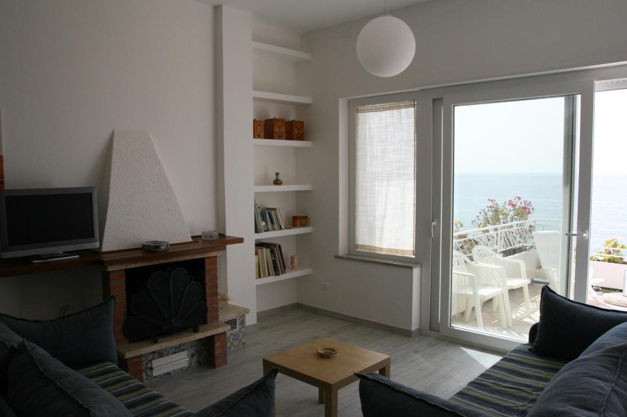 Villa Laura - Sul Mare Pizzo Kültér fotó